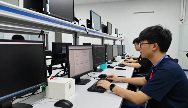 定制化软件系统